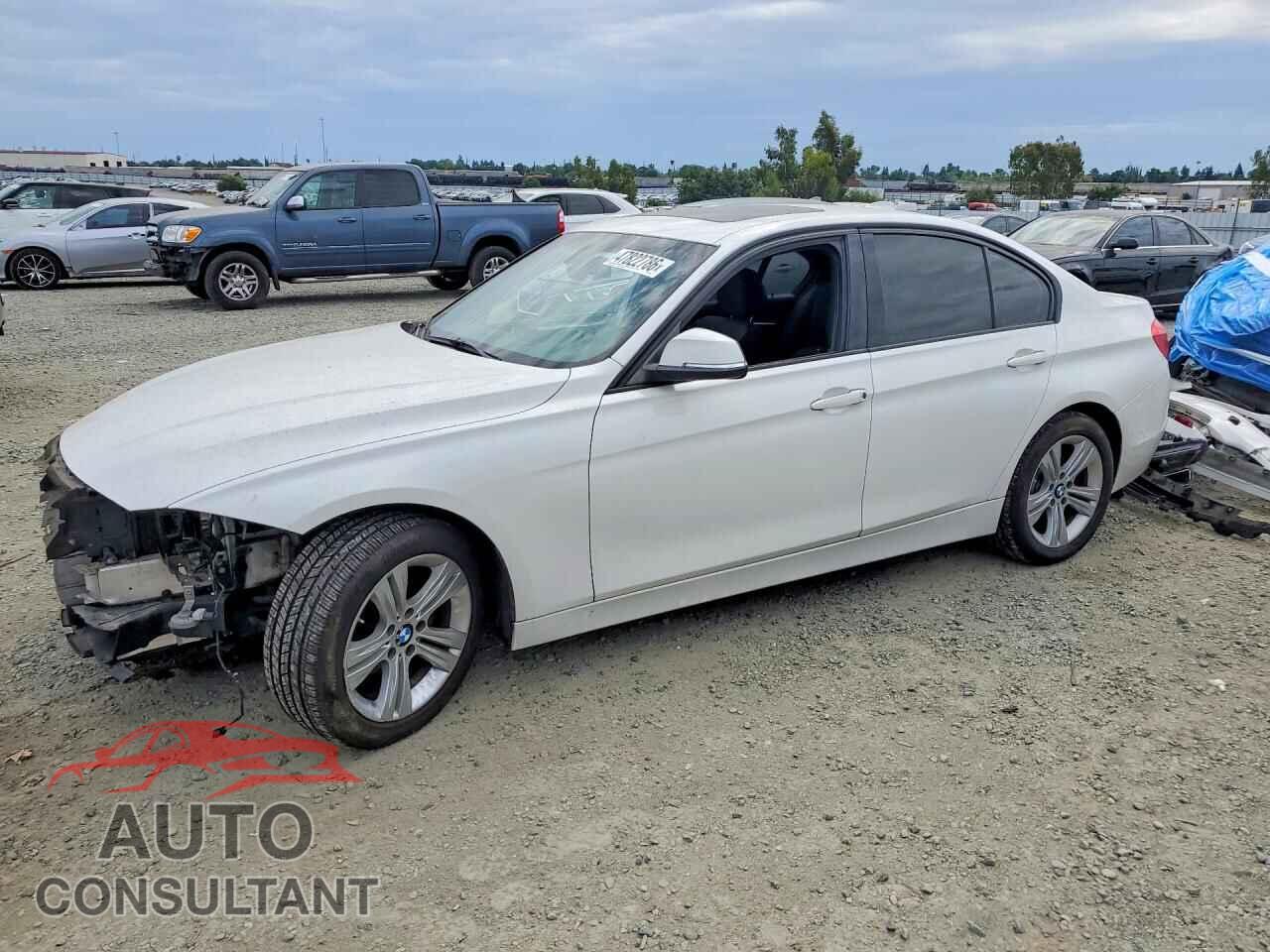 BMW 3 SERIES 2016 - WBA8E9G50GNT45548