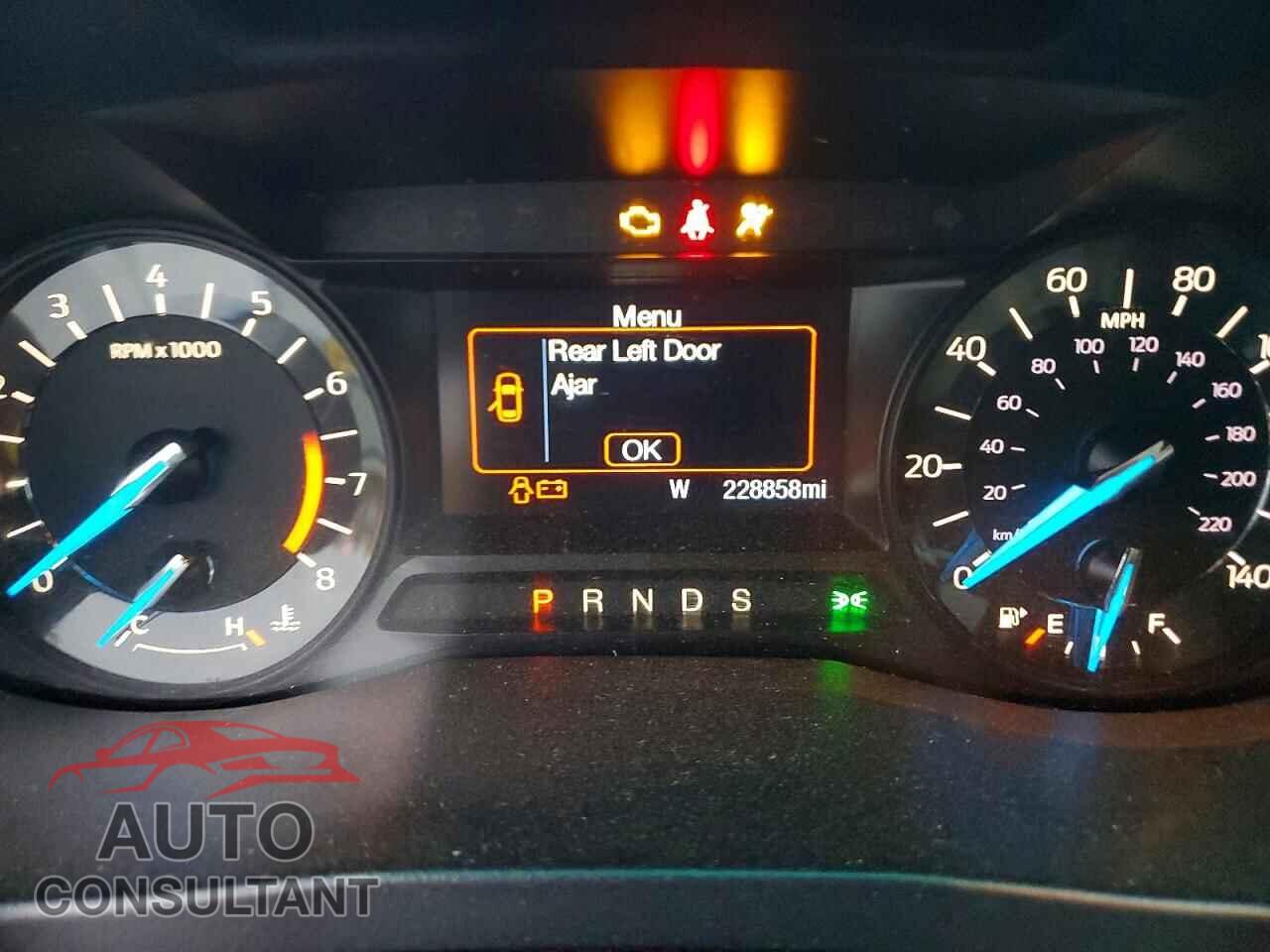 FORD EXPLORER 2017 - 1FM5K7B84HGA04188