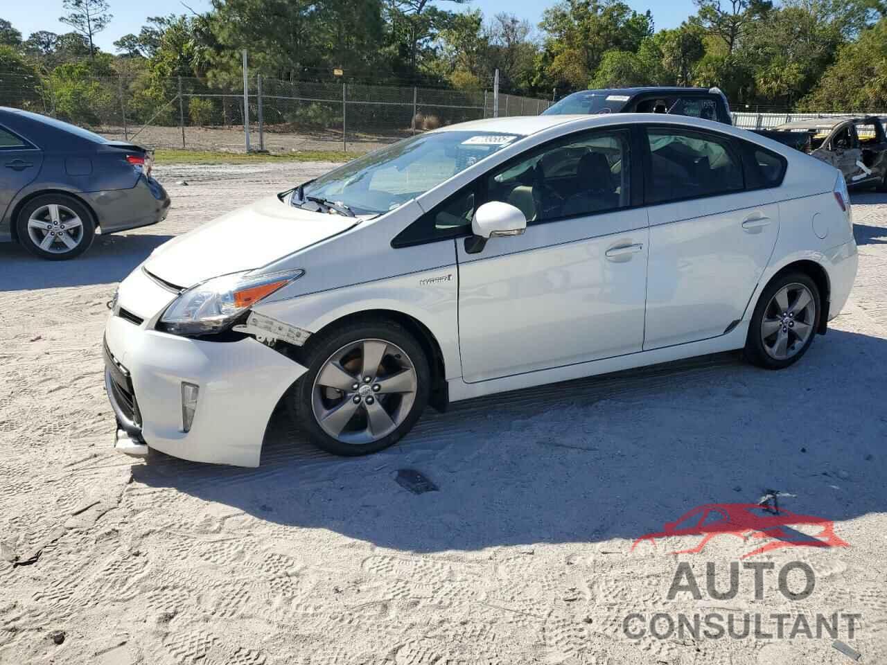 TOYOTA PRIUS 2015 - JTDKN3DU4F0413282