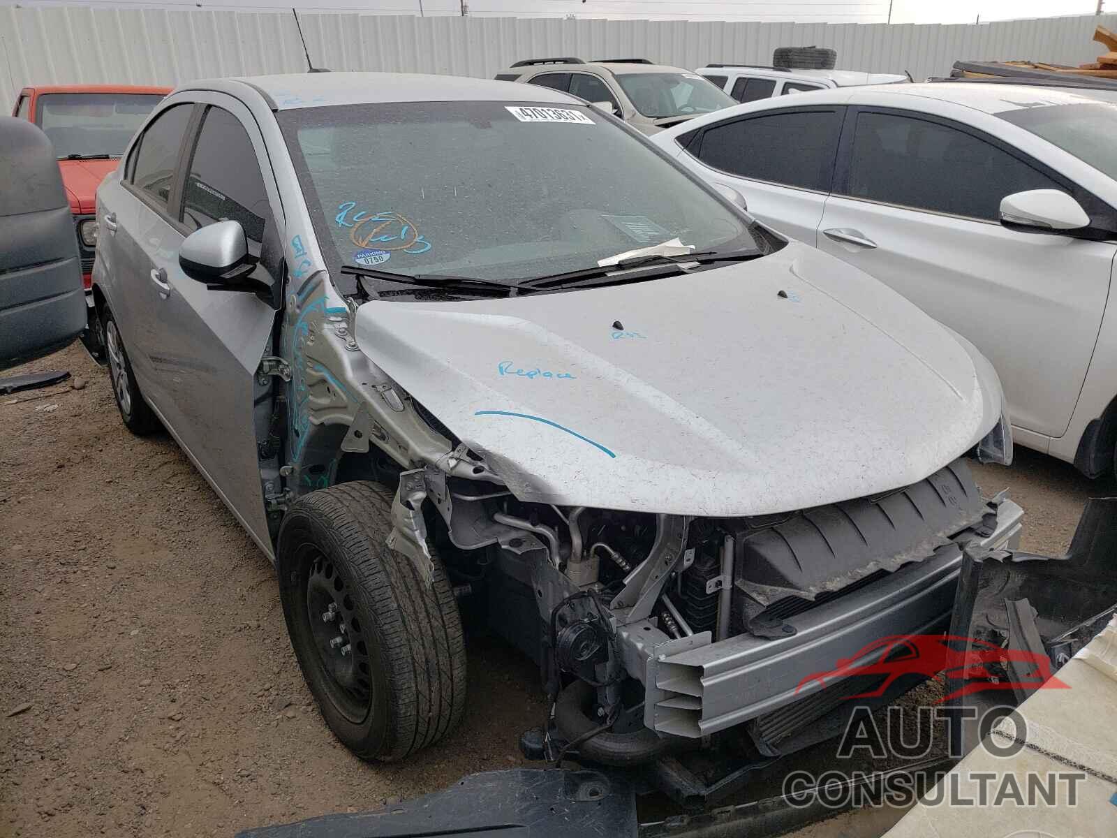 CHEVROLET SONIC 2019 - 1G1JB5SB7K4144434