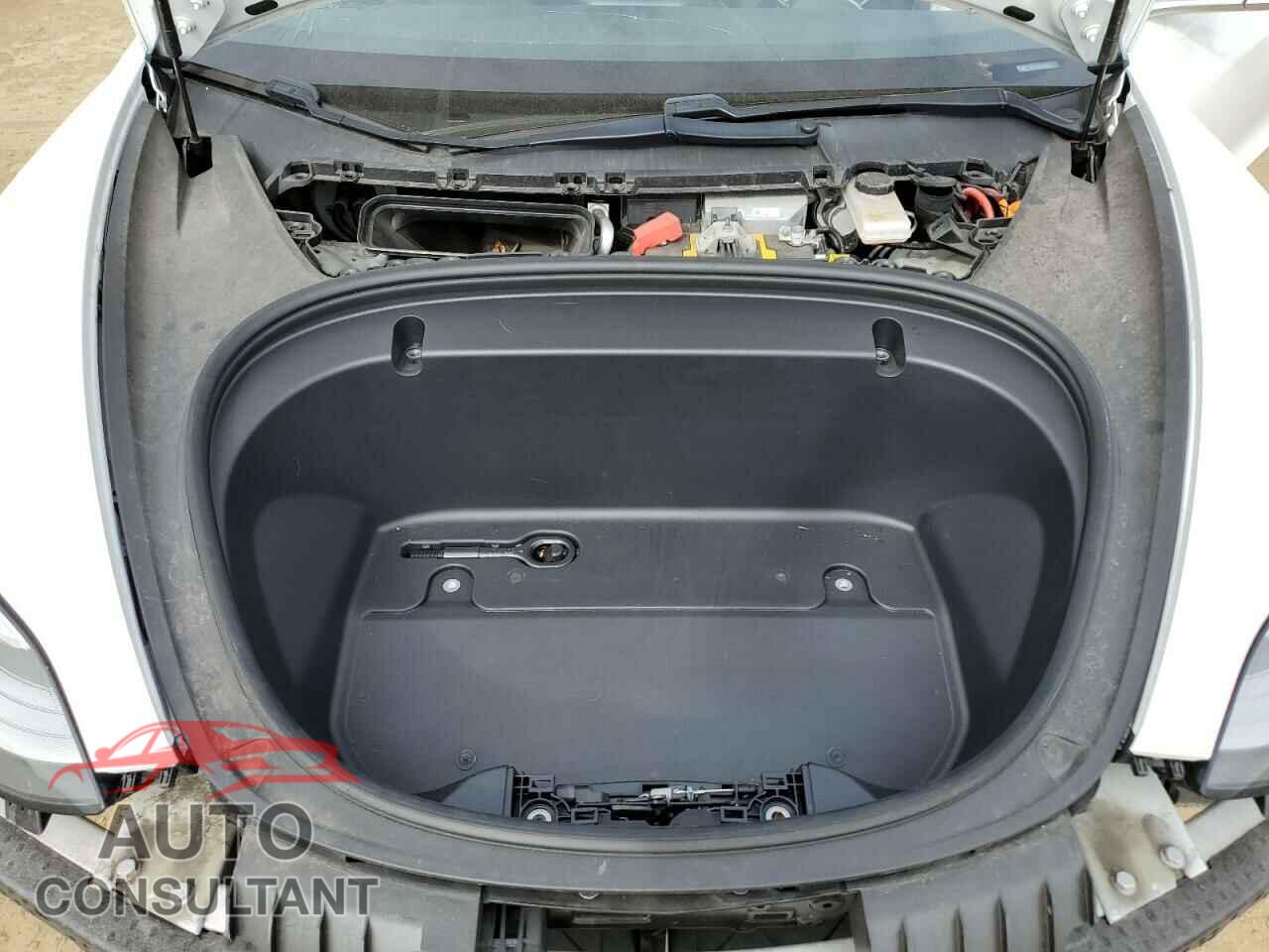 TESLA MODEL 3 2020 - 5YJ3E1EA9LF745101