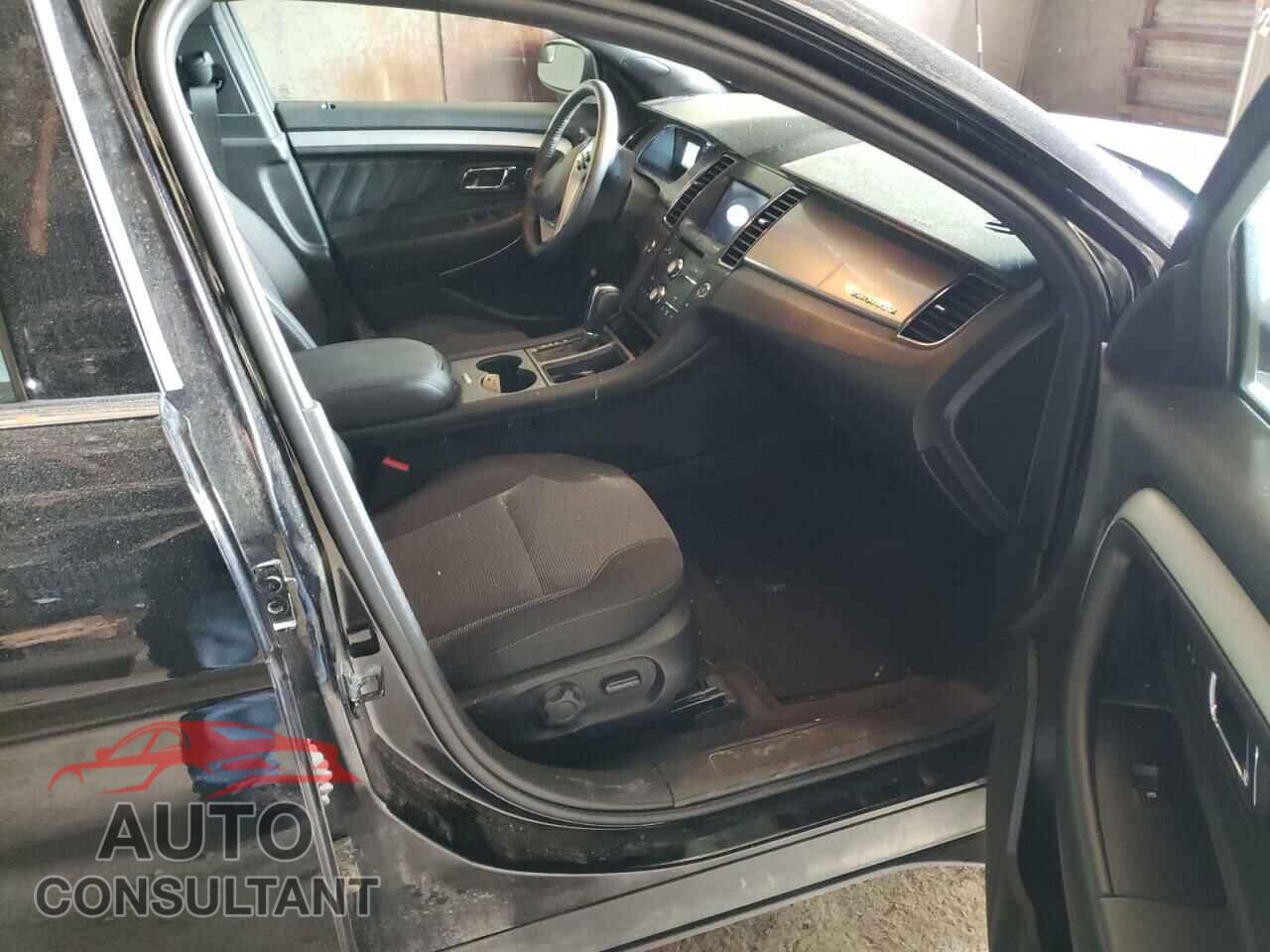 FORD TAURUS 2018 - 1FAHP2H86JG110859