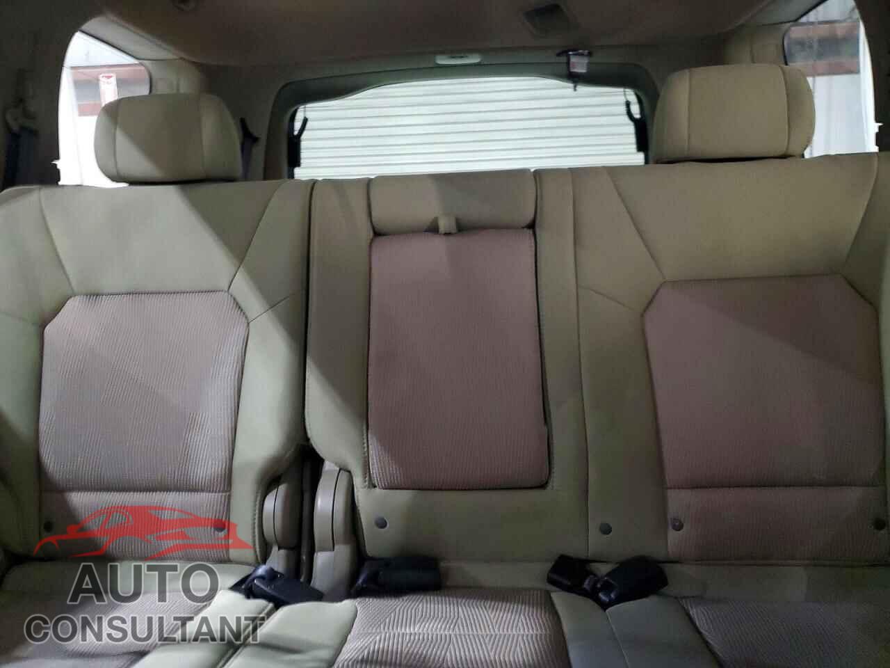 HONDA PILOT 2011 - 5FNYF4H41BB012436