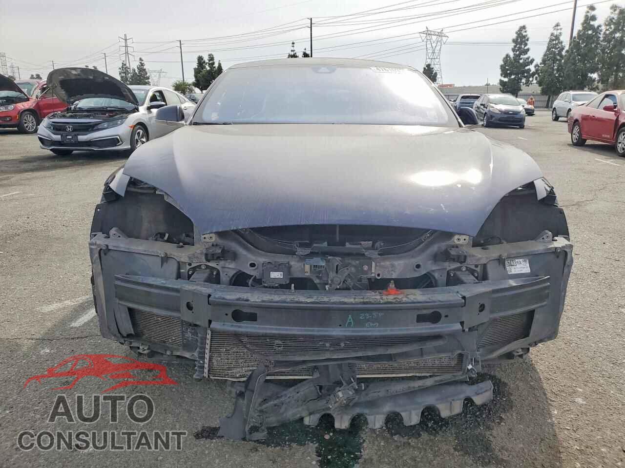 TESLA MODEL S 2014 - 5YJSA1H11EFP55806