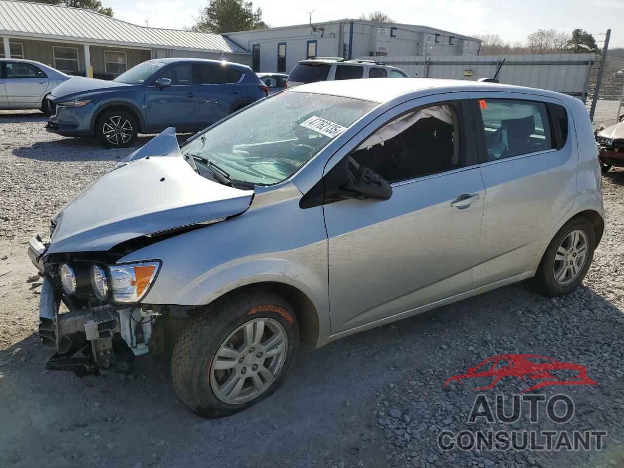 CHEVROLET SONIC 2015 - 1G1JC6SH6F4195744