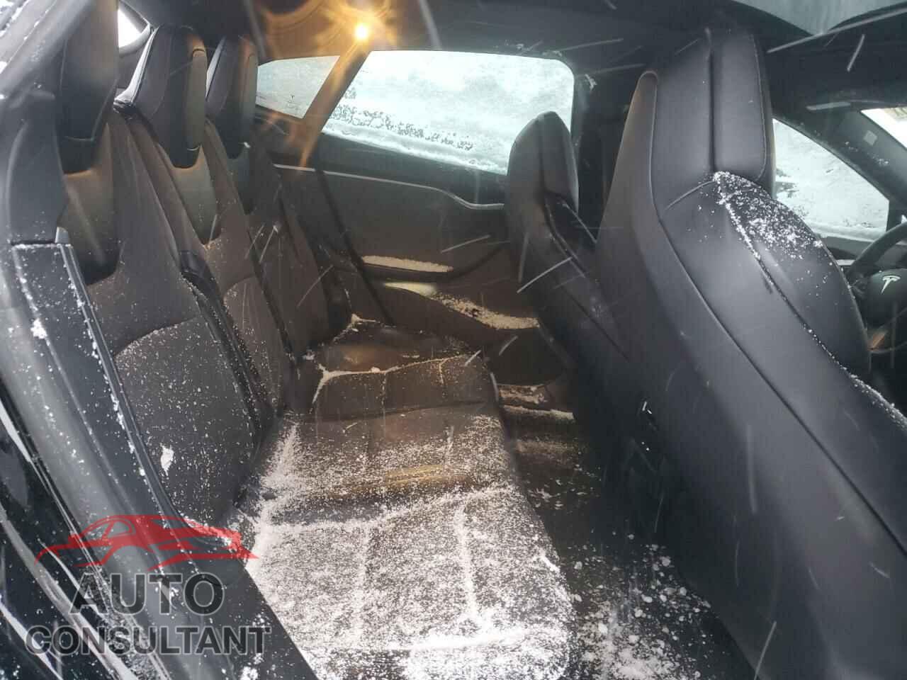 TESLA MODEL S 2018 - 5YJSA1E21JF293822