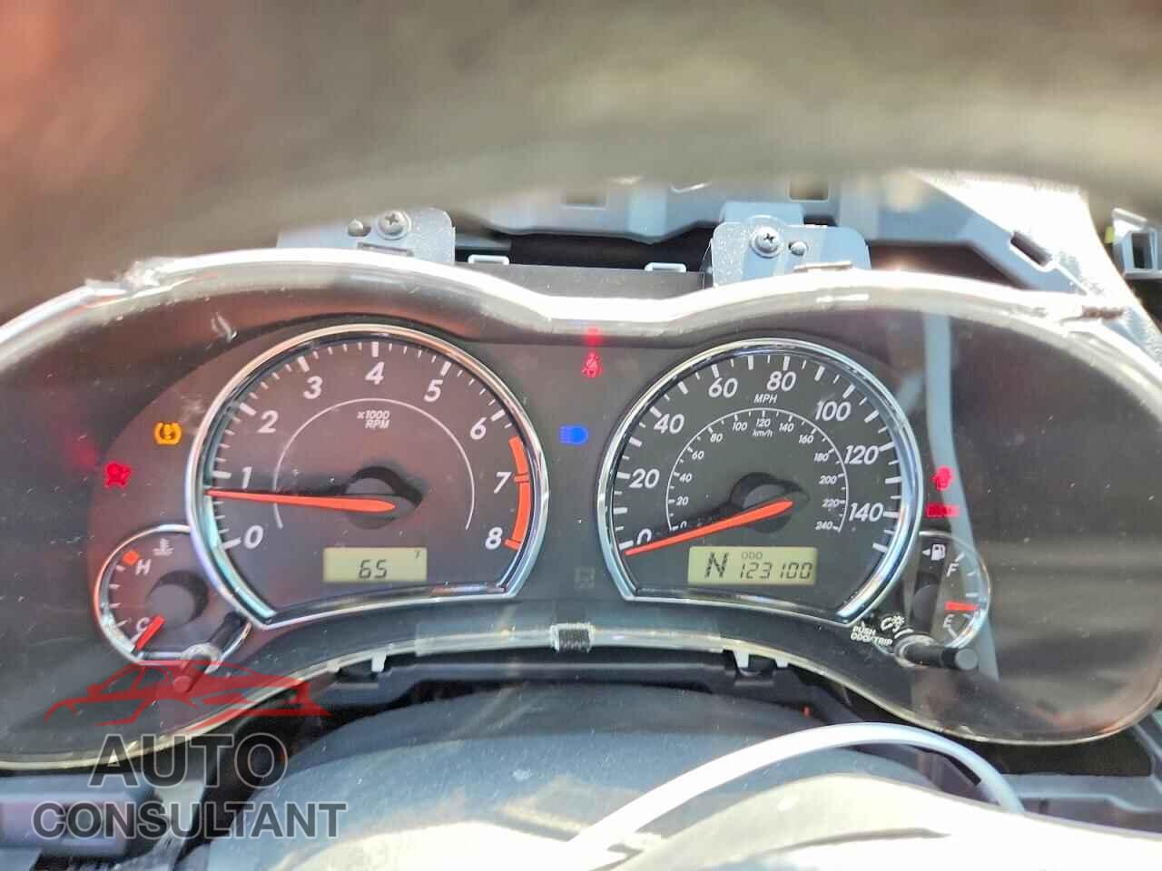 TOYOTA COROLLA 2012 - 2T1BU4EE2CC764516