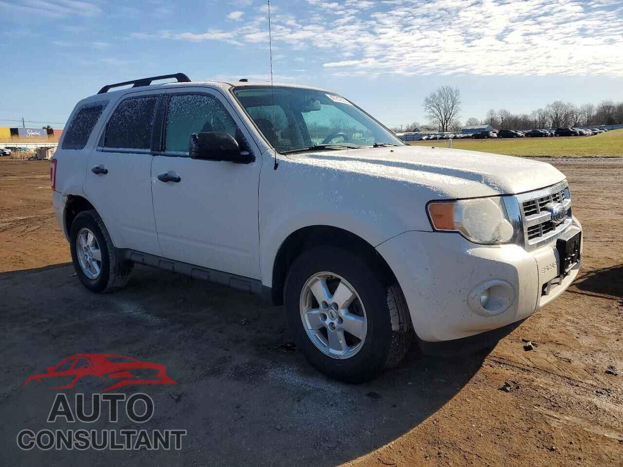 FORD ESCAPE 2009 - 1FMCU03789KA93101