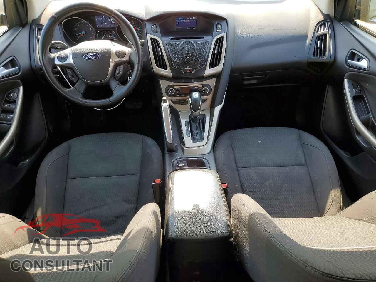 FORD FOCUS 2012 - 1FAHP3H29CL388022