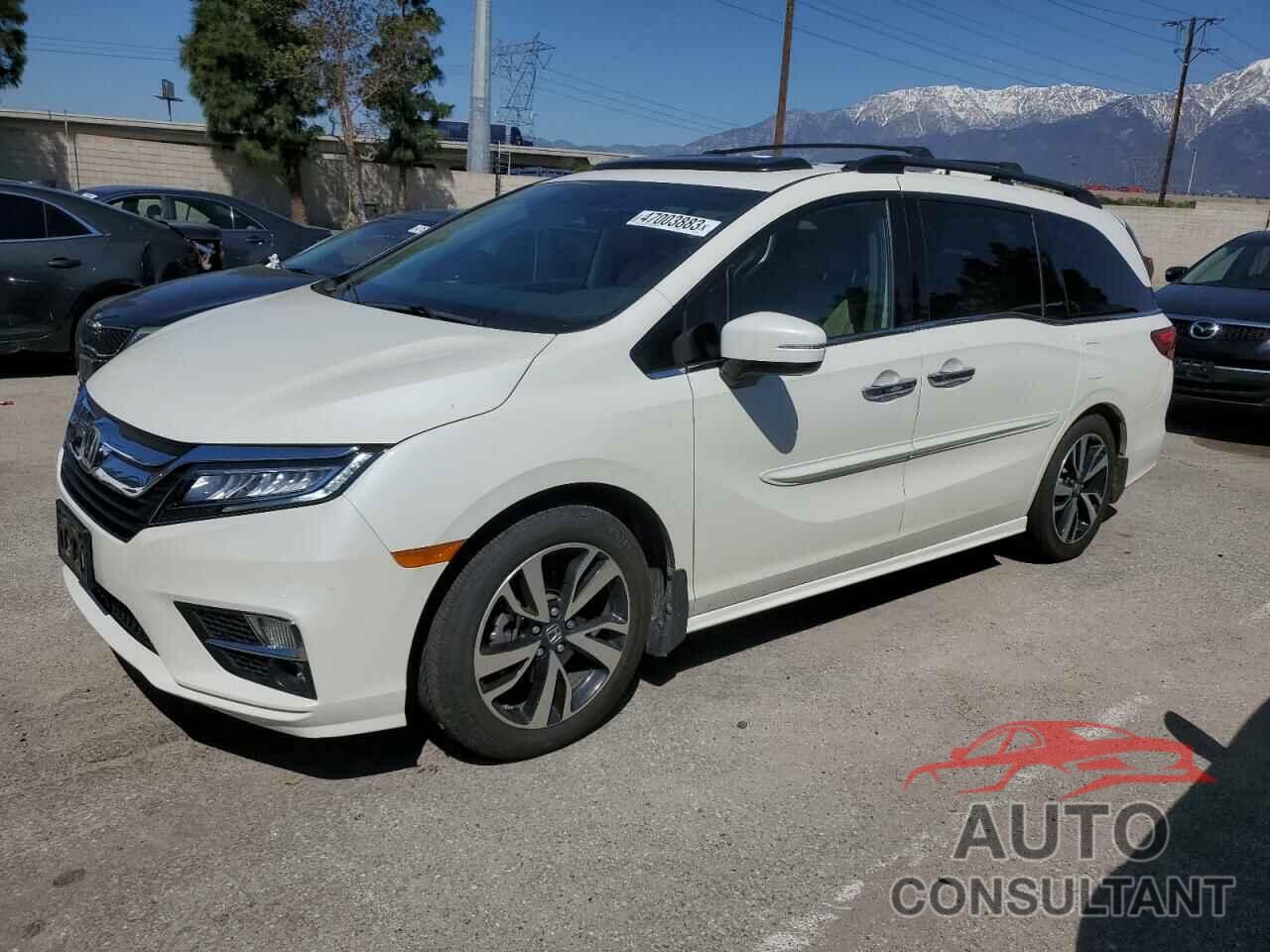 HONDA ODYSSEY 2018 - 5FNRL6H94JB081589