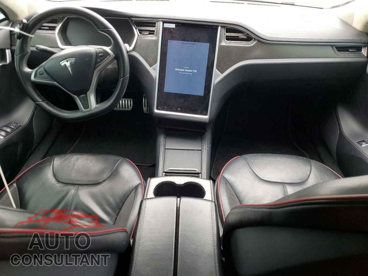 TESLA MODEL S 2013 - 5YJSA1DP8DFP16316