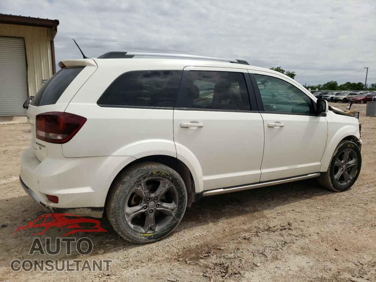 DODGE JOURNEY 2015 - 3C4PDCGGXFT670450