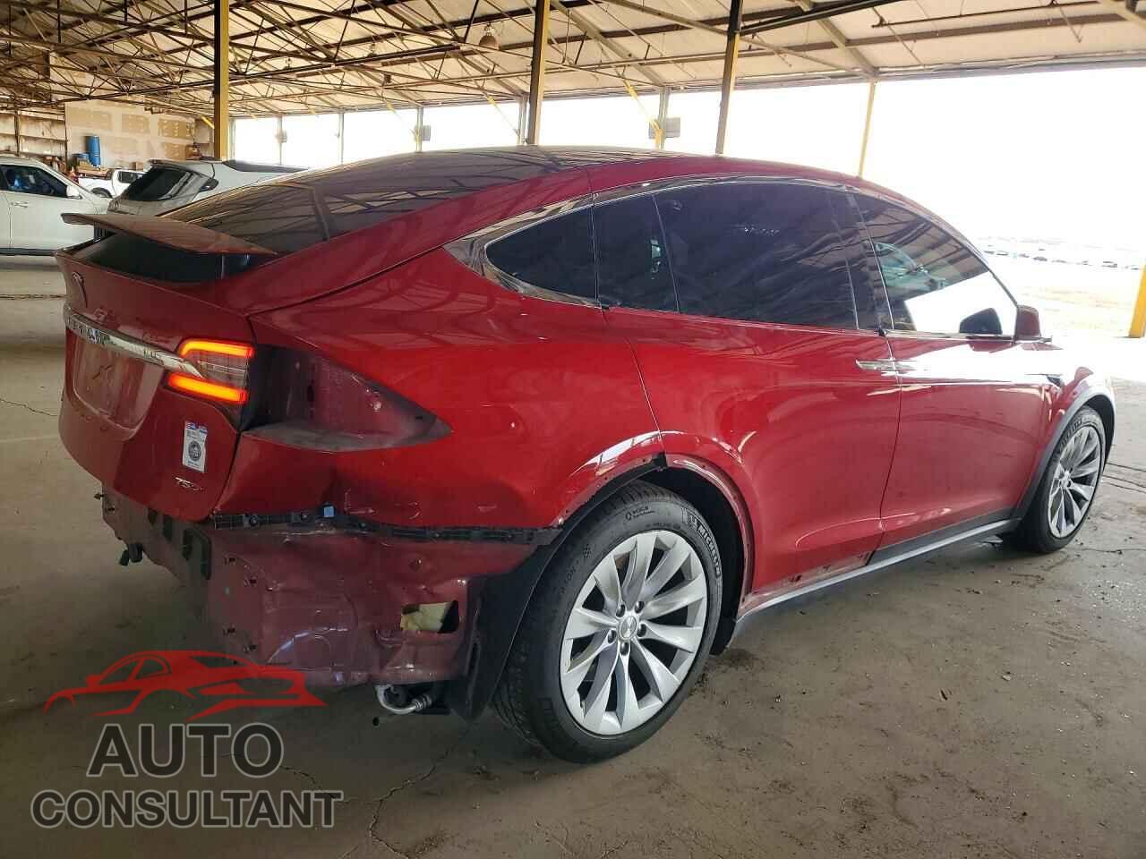 TESLA MODEL X 2017 - 5YJXCAE22HF076225