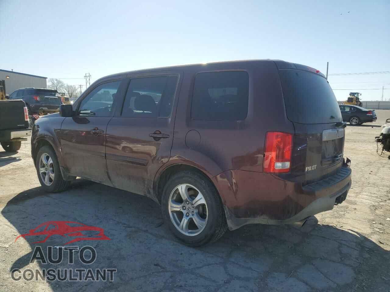 HONDA PILOT 2012 - 5FNYF4H55CB045157