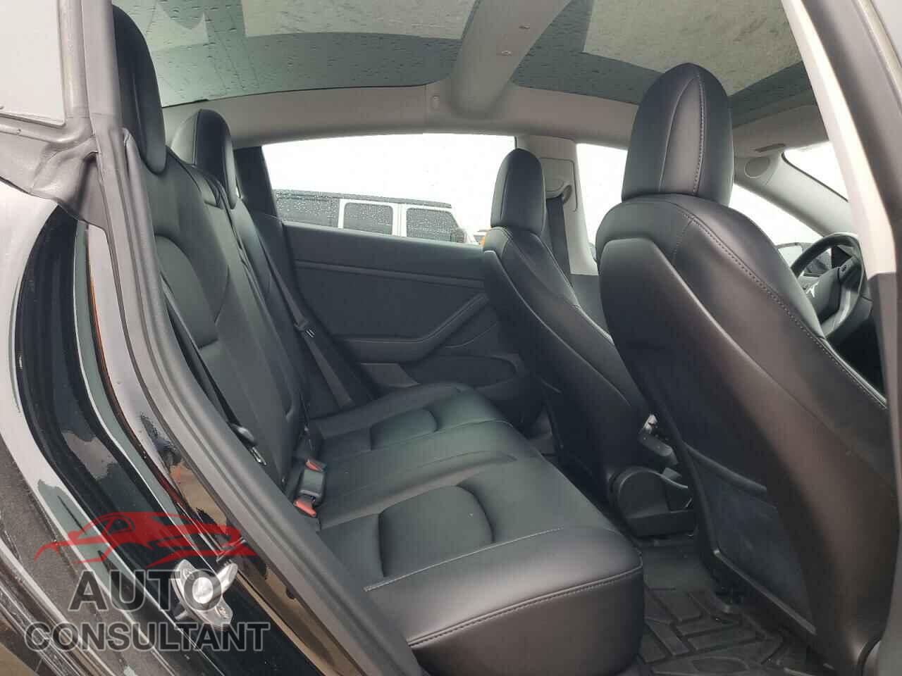TESLA MODEL 3 2021 - 5YJ3E1EA9MF987176