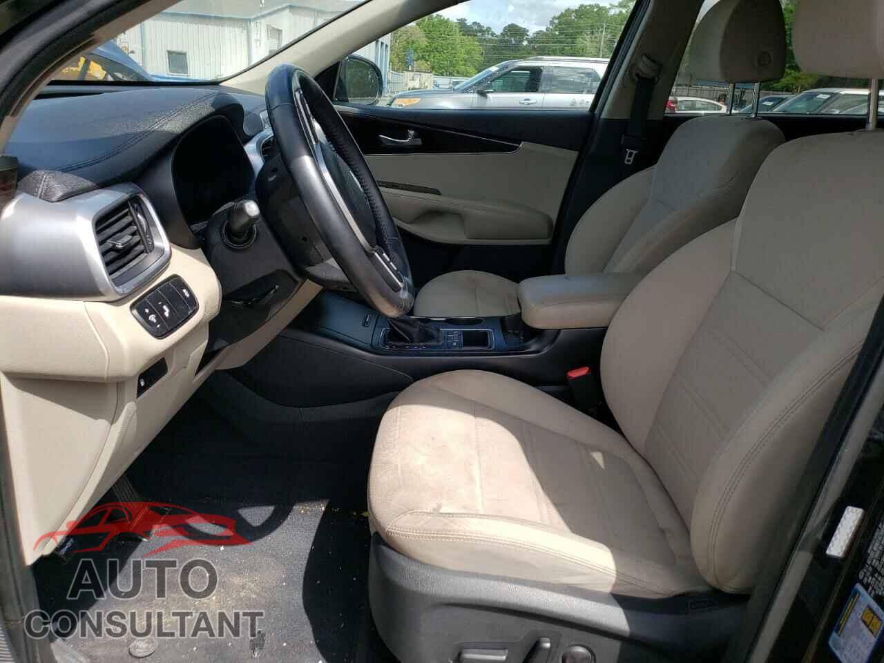 KIA SORENTO 2020 - 5XYPGDA37LG668967