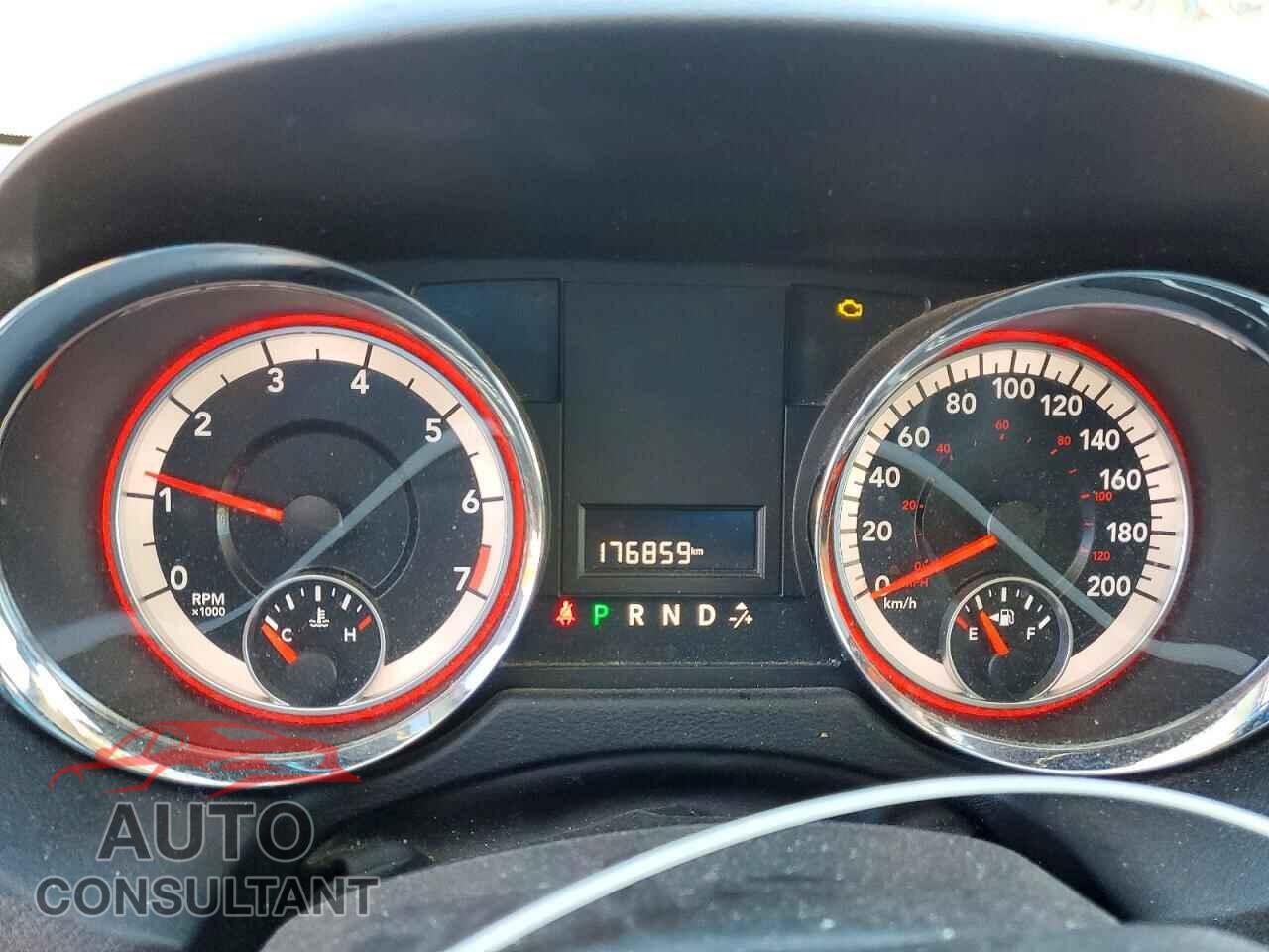 DODGE CARAVAN 2015 - 2C4RDGBGXFR723285