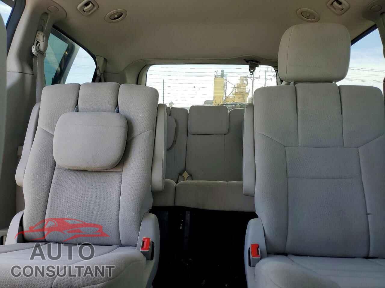DODGE CARAVAN 2011 - 2D4RN3DG4BR722259