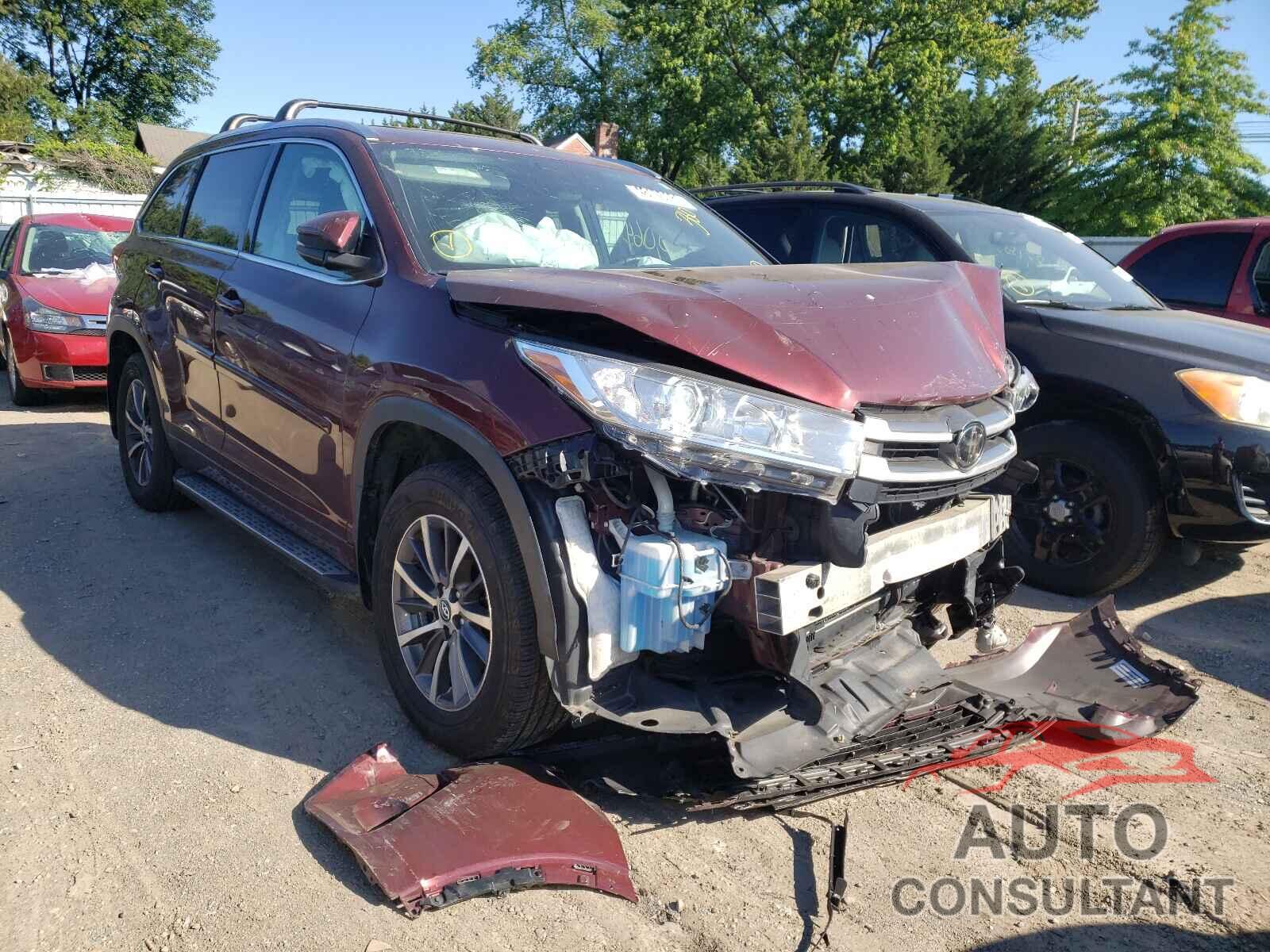 TOYOTA HIGHLANDER 2017 - 5TDJZRFH1HS360270
