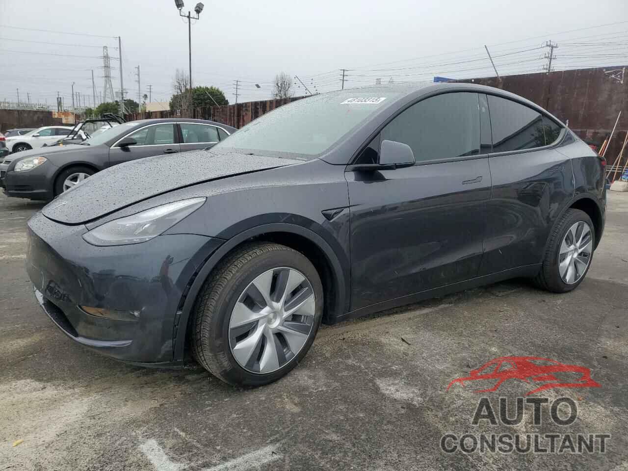 TESLA MODEL Y 2024 - 7SAYGDEE8RF077193