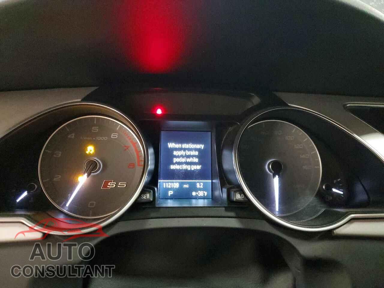 AUDI S5/RS5 2015 - WAUCGAFR2FA046045