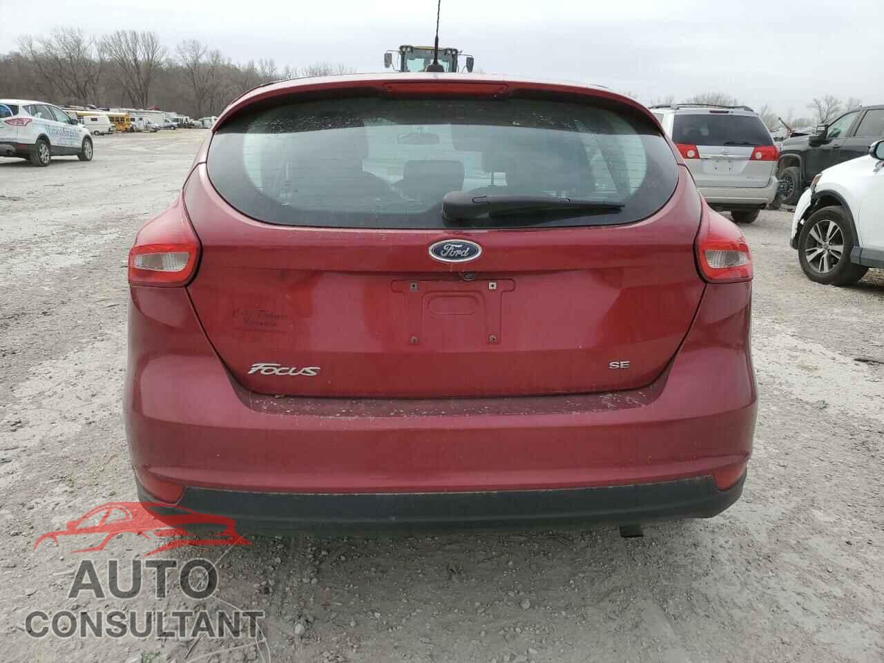 FORD FOCUS 2015 - 1FADP3K21FL330224