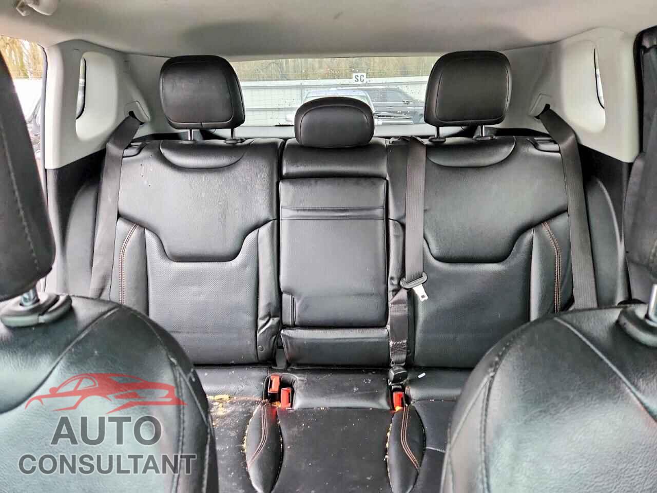 JEEP COMPASS 2019 - 3C4NJDCB4KT669370
