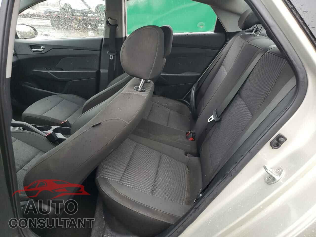 HYUNDAI ACCENT 2018 - 3KPC24A37JE014624