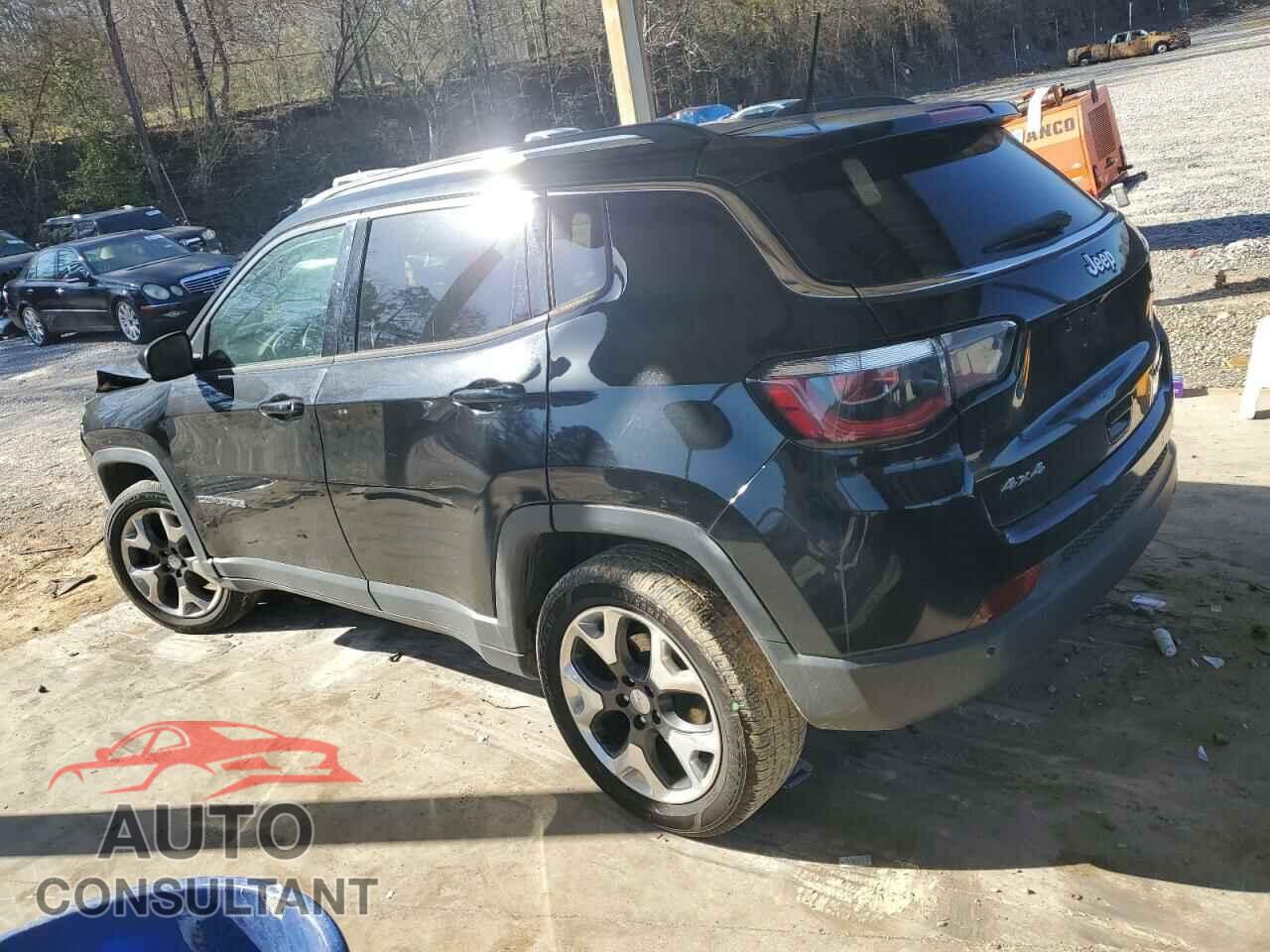 JEEP COMPASS 2018 - 3C4NJDCB6JT341186
