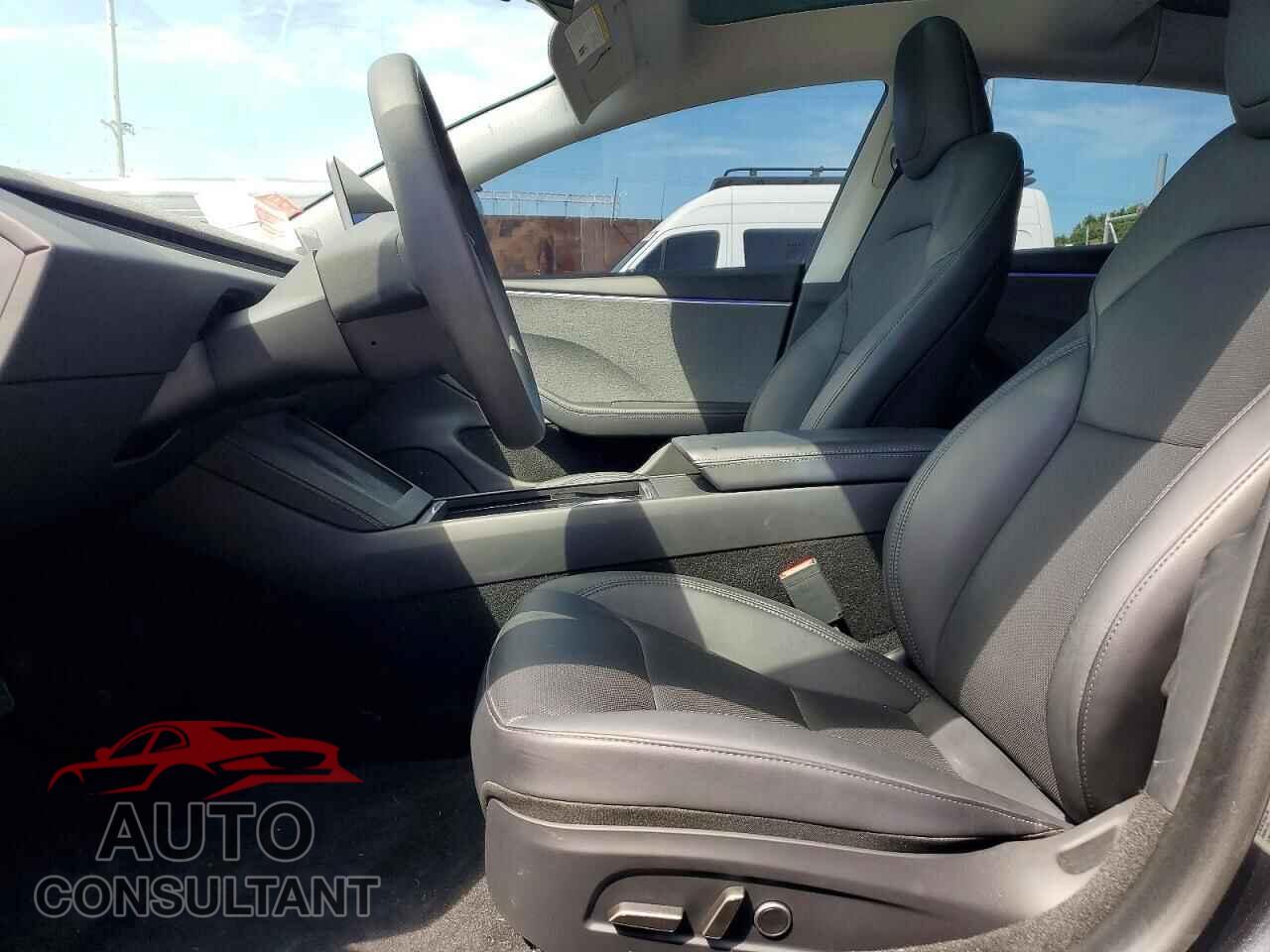 TESLA MODEL 3 2024 - 5YJ3E1EA0RF743150