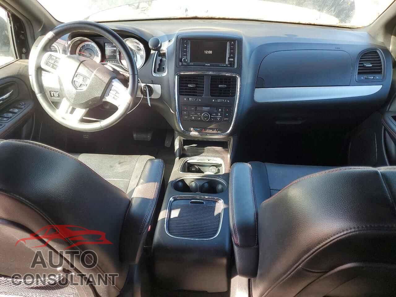 DODGE CARAVAN 2015 - 2C4RDGEG7FR738015