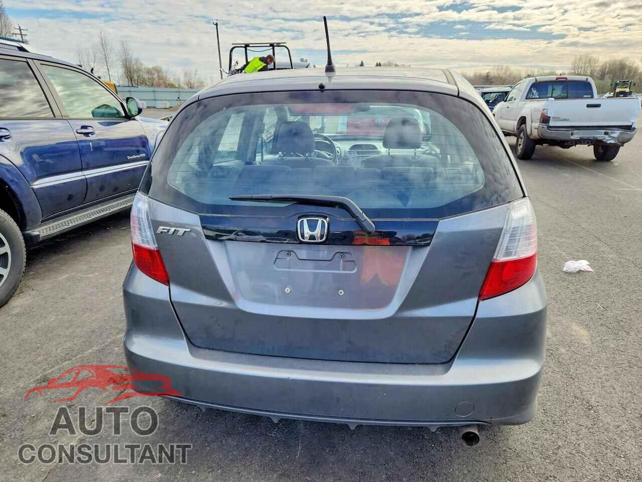 HONDA FIT 2012 - JHMGE8H35CS005652