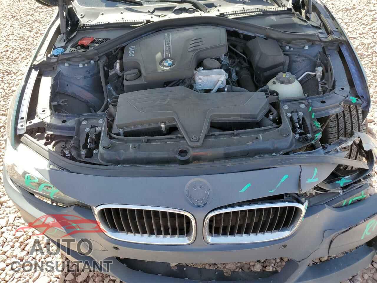 BMW 3 SERIES 2017 - WBA8A9C58HK620345