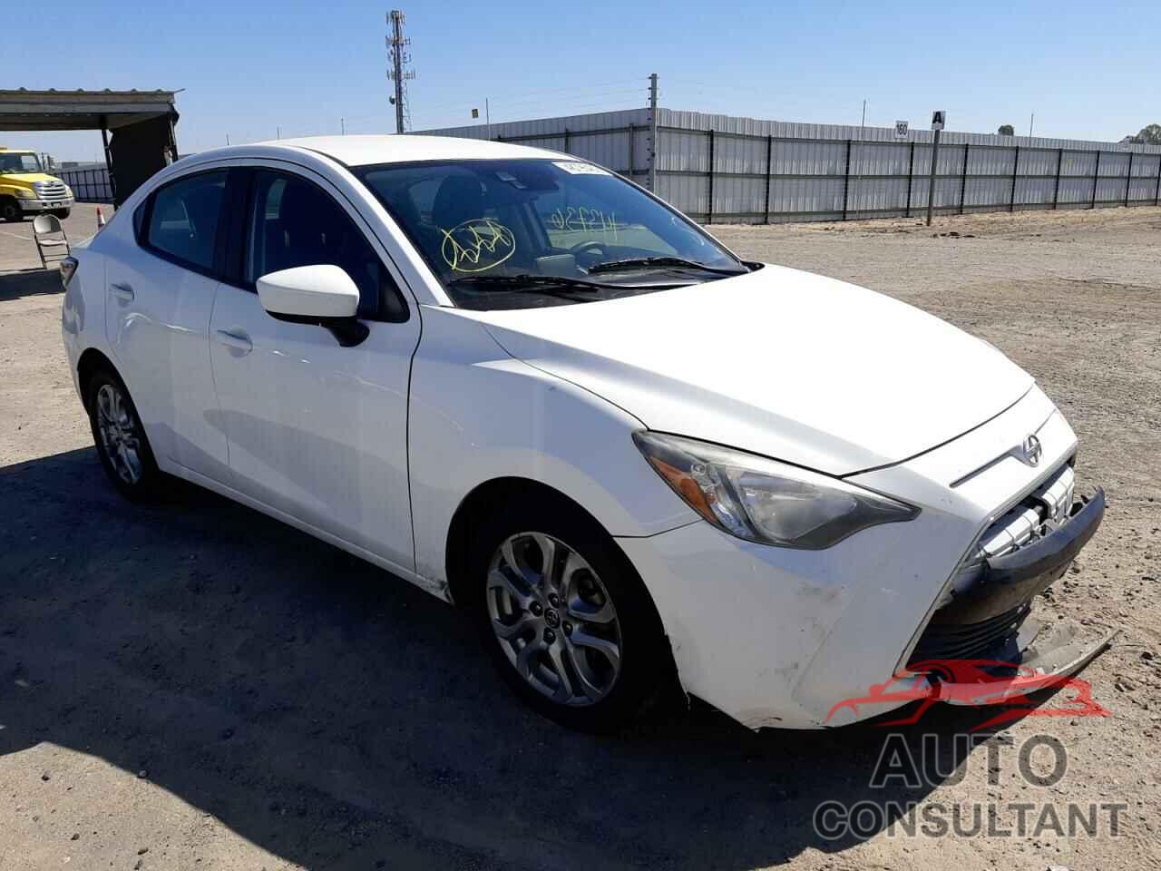 TOYOTA SCION 2016 - 3MYDLBZV0GY121048