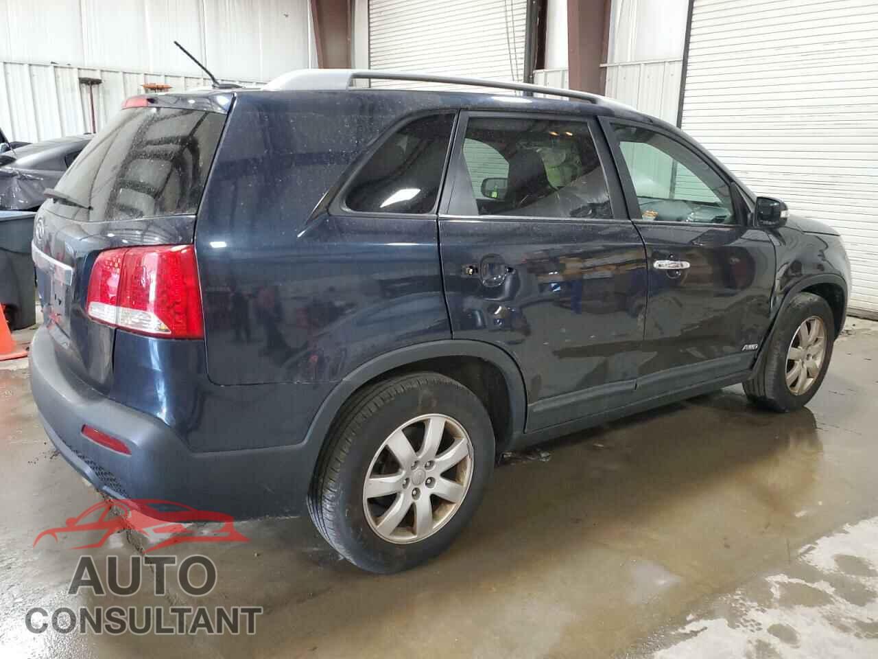 KIA SORENTO 2013 - 5XYKTDA2XDG381055