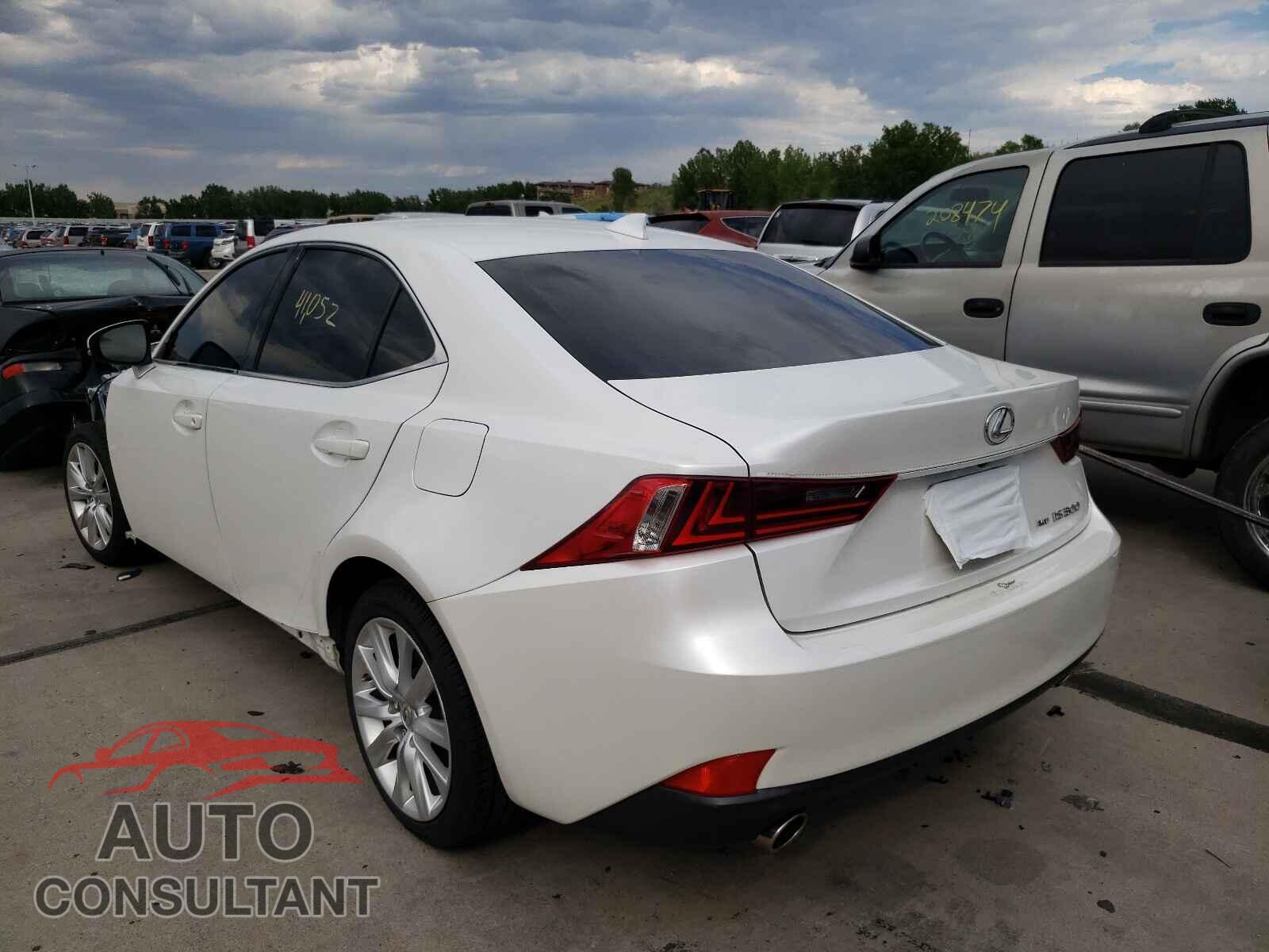 LEXUS IS 2016 - JTHCM1D20G5010476