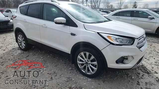 FORD ESCAPE 2017 - 1FMCU9J99HUA92812