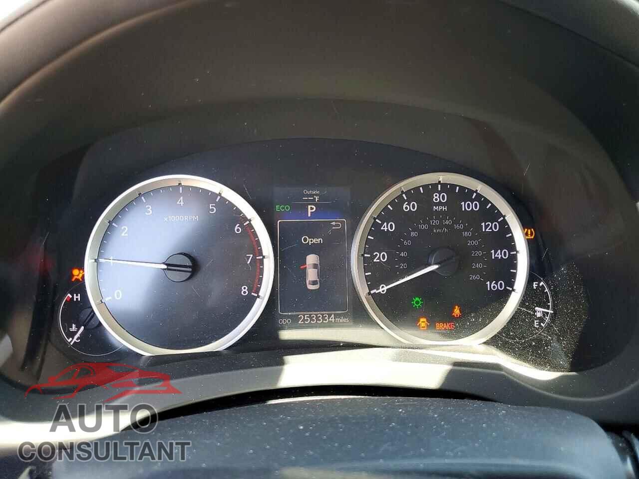LEXUS IS 2016 - JTHBA1D21G5015979