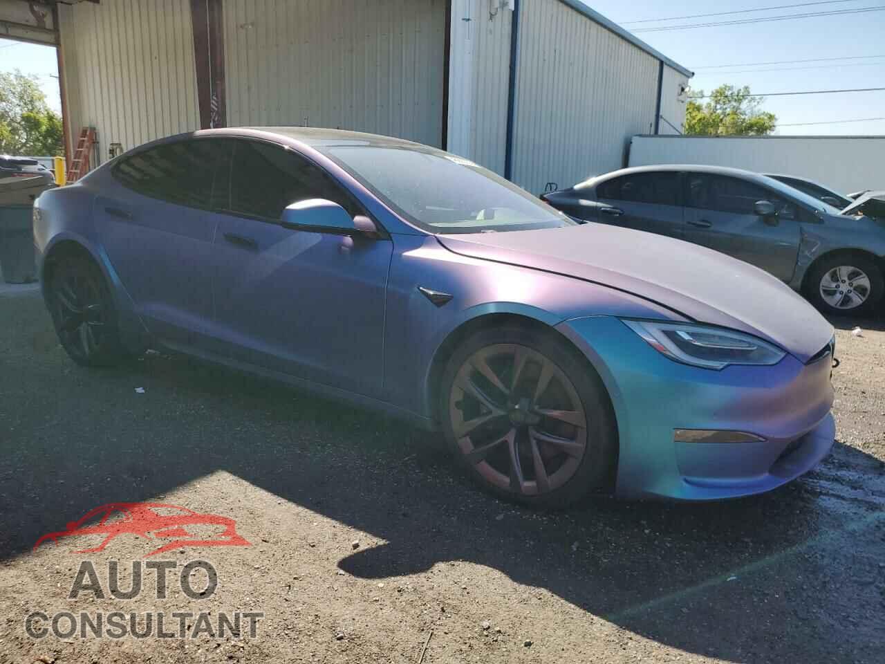 TESLA MODEL S 2022 - 5YJSA1E65NF471028