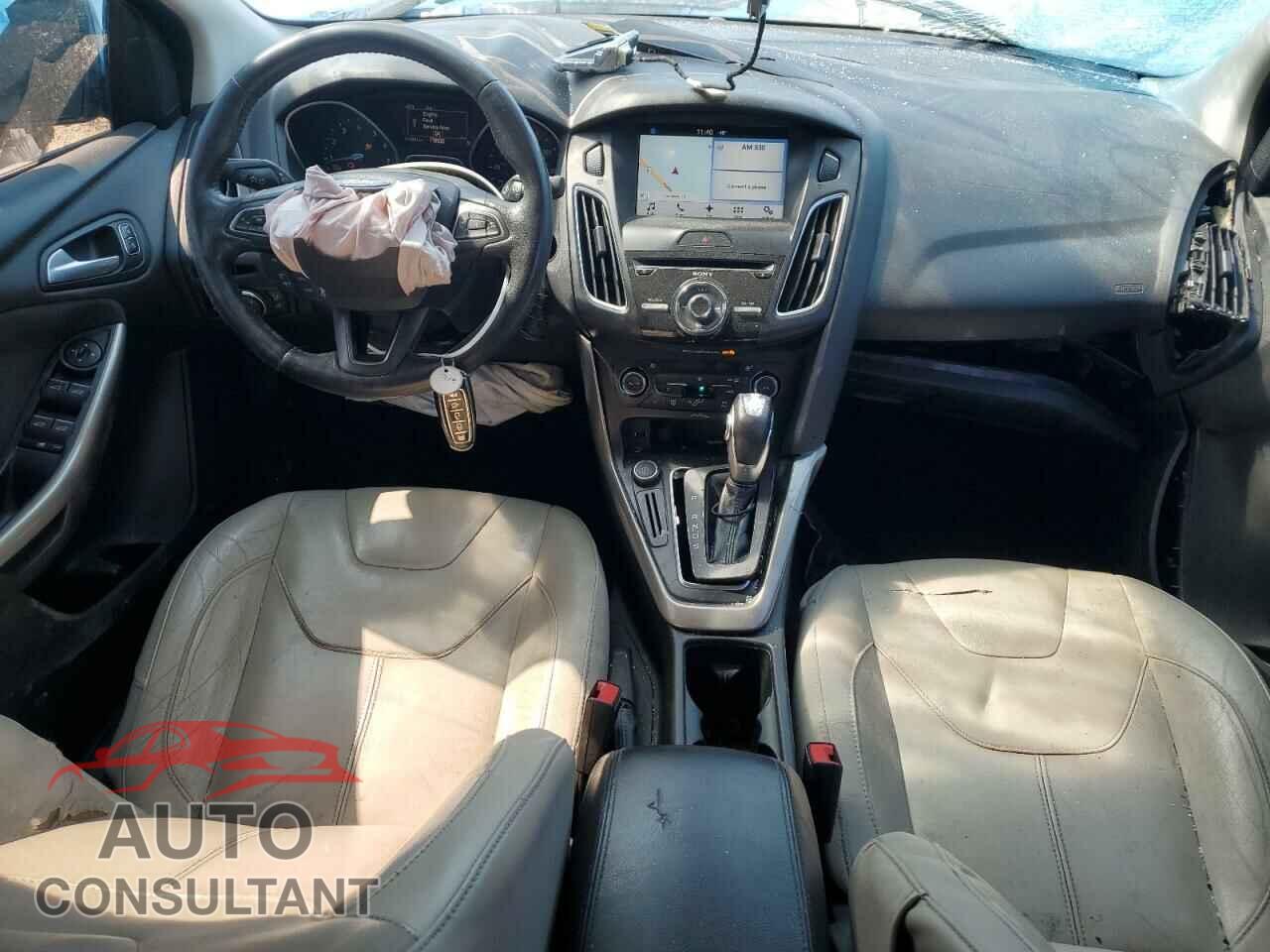 FORD FOCUS 2016 - 1FADP3J20GL274263