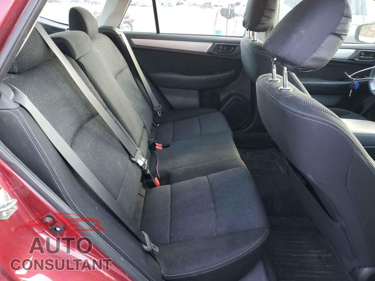 SUBARU OUTBACK 2018 - 4S4BSAAC4J3374432
