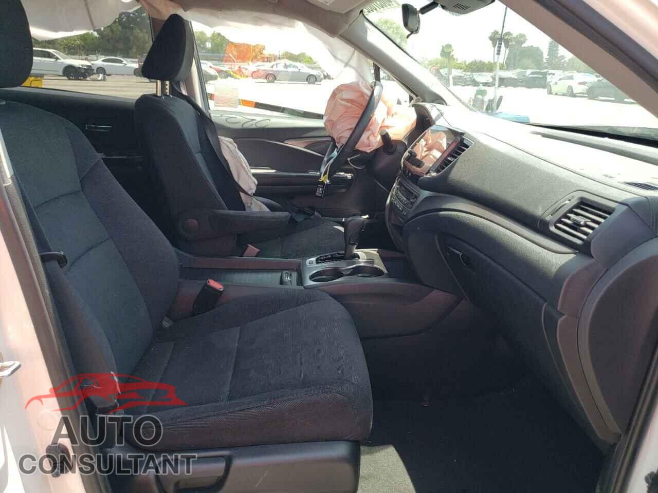 HONDA PILOT 2019 - 5FNYF5H32KB015018