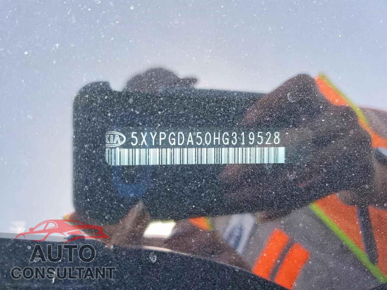 KIA SORENTO 2017 - 5XYPGDA50HG319528