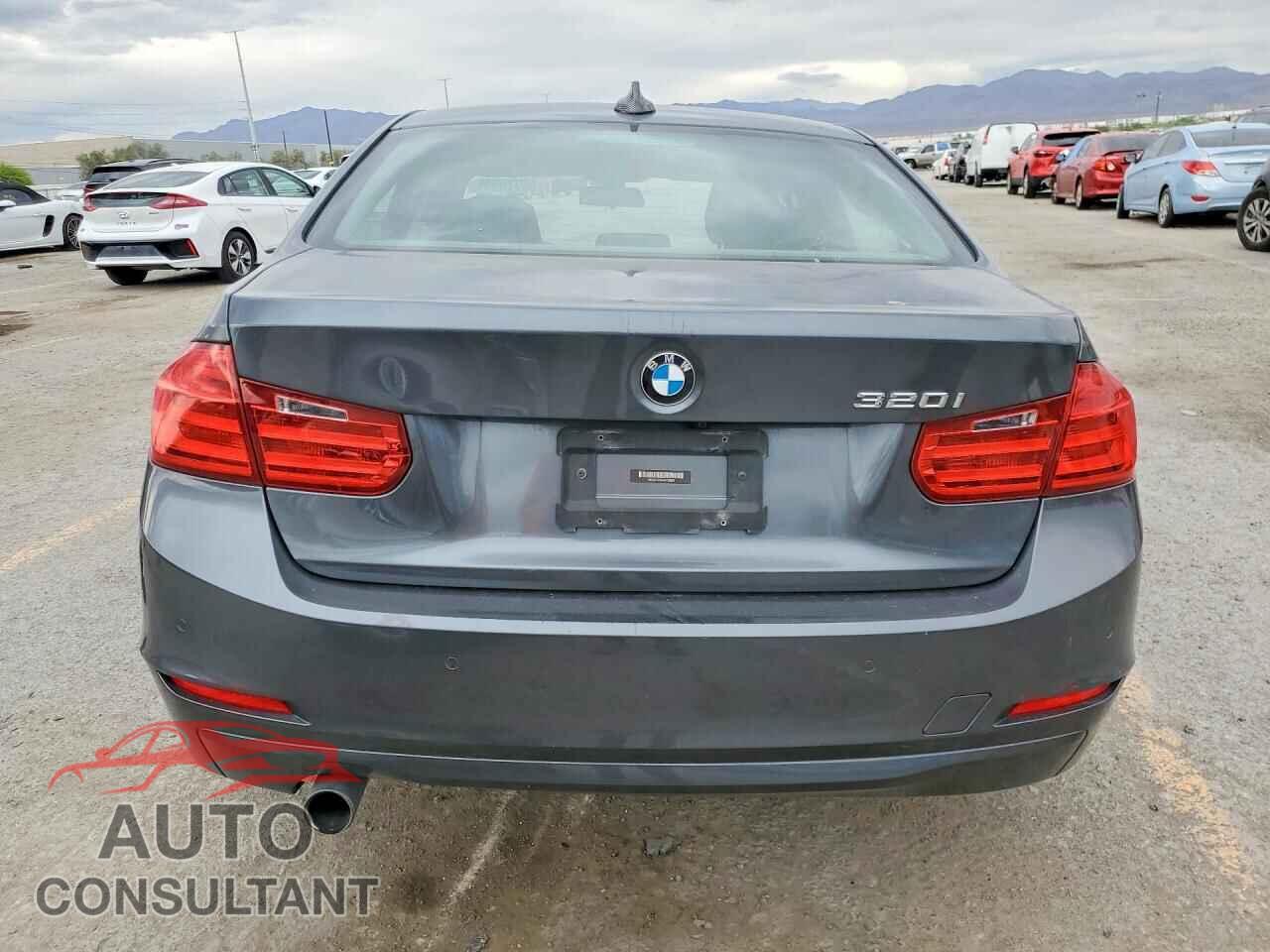BMW 3 SERIES 2014 - WBA3B1C58EK132906
