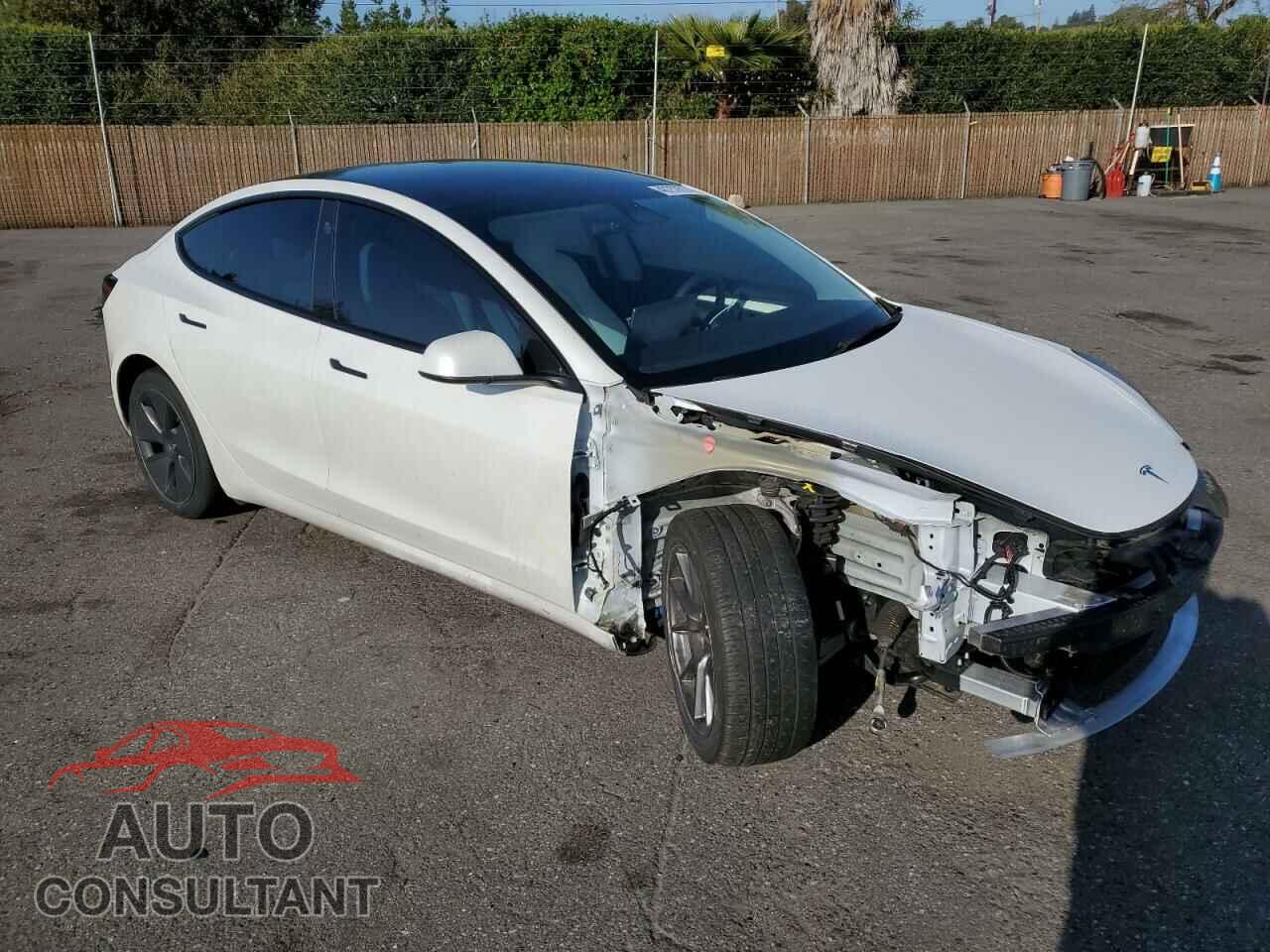 TESLA MODEL 3 2022 - 5YJ3E1EA9NF245345