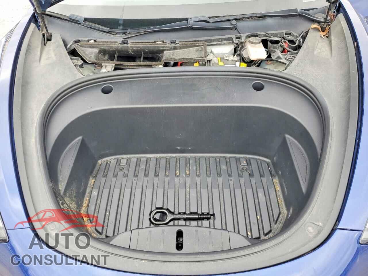 TESLA MODEL 3 2020 - 5YJ3E1EA7LF740916