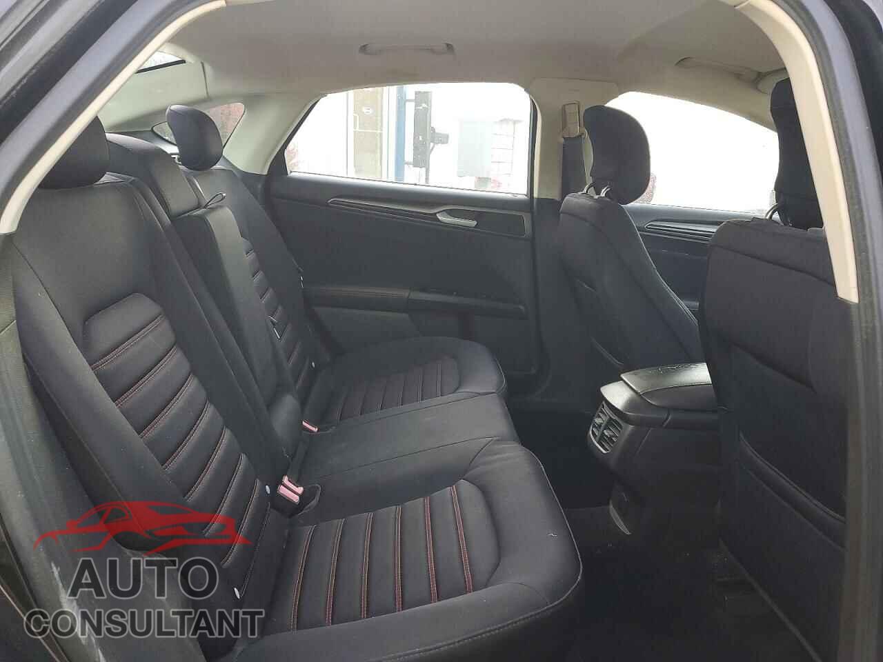 FORD FUSION 2013 - 3FA6P0HR4DR106911