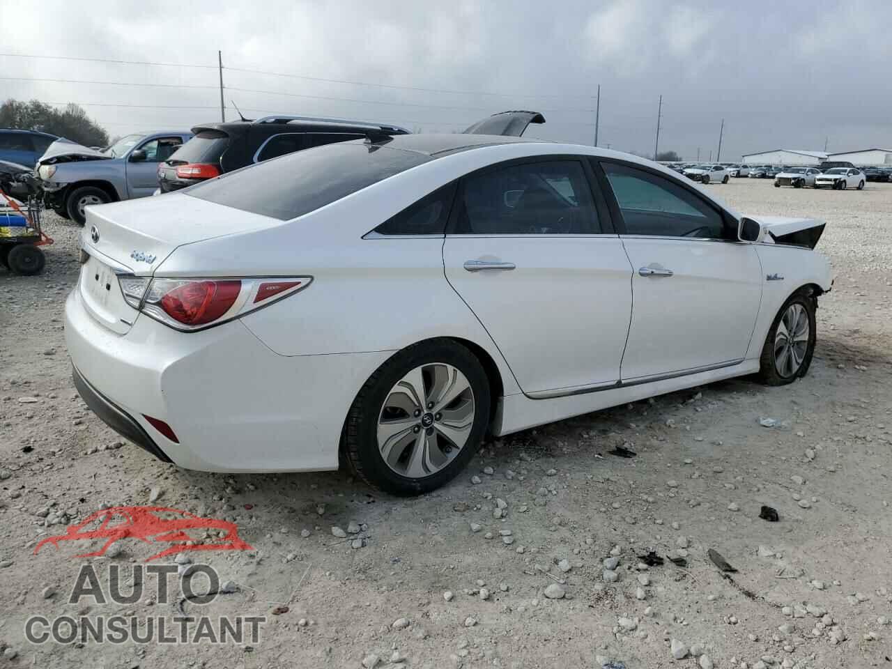 HYUNDAI SONATA 2014 - KMHEC4A44EA102923
