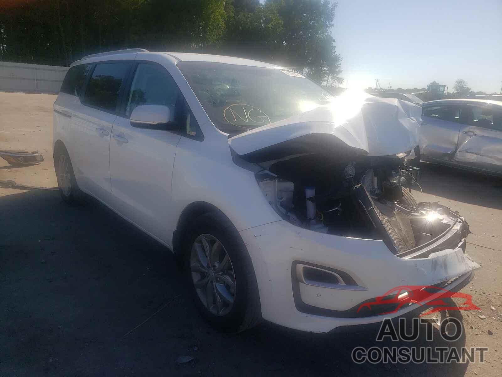 KIA SEDONA 2020 - KNDMB5C14L6597555