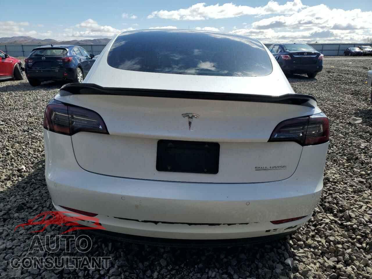 TESLA MODEL 3 2022 - 5YJ3E1EC1NF243316